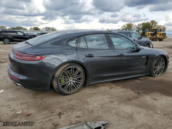 2019 Porsche Panamera 4 E-Hybrid with VIN WP0AE2A77KL123311, listed as a Copart auction lot 75724734 with 36,240 mi miles and Salvage Title. Bid and sale history available at carsss.com. Image 3.