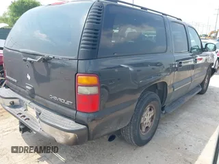 2003 Chevrolet Suburban LS with VIN 3GNEC16Z73G101956, listed as a IAAI auction lot 42270204 with 241,451 mi miles and . Bid and sale history available at DreamBid. Image 4.
