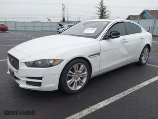2019 Jaguar XE 25t with VIN SAJAR4FX0KCP52659, listed as a IAAI auction lot 41332080 with 96,936 mi miles. Bid and sale history available at carsss.com. Image 18.