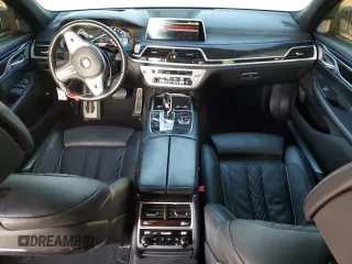 2022 BMW 7 Series 750i xDrive with VIN WBA7U2C00NCH74670, listed as a Copart auction lot 65751553 with 20,817 mi miles. Bid and sale history available at carsss.com. Image 8.