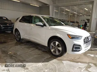 2023 Audi Q5 Premium Plus with VIN WA1BBAFY1P2020434, listed as a IAAI auction lot 40964961 with 26,606 mi miles and . Bid and sale history available at DreamBid. Image 1.