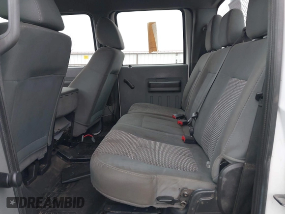 2012 Ford F-250 XL with VIN 1FT7W2B64CEB19431, listed as a IAAI auction lot 41305882 with 296,212 mi miles and . Bid and sale history available at DreamBid. Image 8.