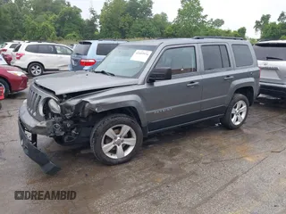 2012 Jeep Patriot Latitude с VIN 1C4NJRFB2CD599951, выставлен на аукционе IAAI как лот 42453934 с пробегом 182 366 миль миль и . История ставок и продаж доступна на DreamBid. Изображение 2.