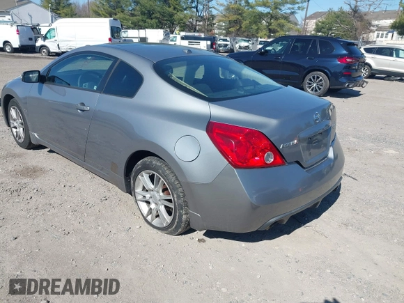 2008 Nissan Altima 3.5 SE with VIN 1N4BL24E88C148687, listed as a IAAI auction lot 41835629 with 217,842 mi miles. Bid and sale history available at carsss.com. Image 3.