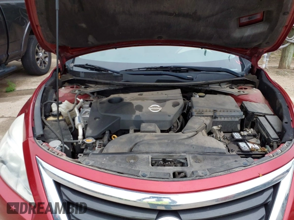 2013 Nissan Altima SV with VIN 1N4AL3AP7DN445021, listed as a IAAI auction lot 42156287 with 191,051 mi miles and . Bid and sale history available at carsss.com. Image 10.