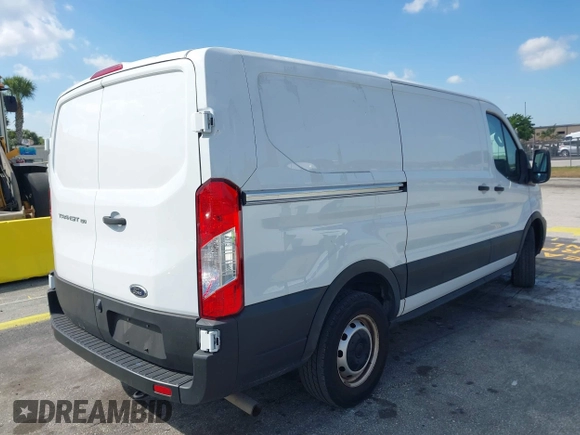 2020 Ford Transit Cargo with VIN 1FTYE1Y8XLKB80973, listed as a IAAI auction lot 41707281 with 112,721 mi miles and . Bid and sale history available at DreamBid. Image 4.