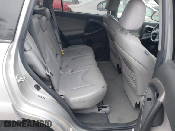 2011 Toyota RAV4 Ltd with VIN 2T3DF4DV7BW086967, listed as a IAAI auction lot 41795638 with 215,760 mi miles. Bid and sale history available at carsss.com. Image 8.