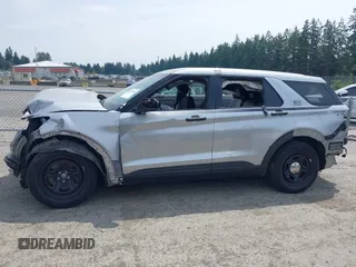 2021 Ford Police Interceptor с VIN 1FM5K8AC7MNA15865, выставлен на аукционе IAAI как лот 42517284 с пробегом 41 692 миль миль и . История ставок и продаж доступна на DreamBid. Изображение 14.