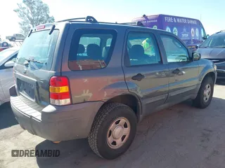2005 Ford Escape XLS Value with VIN 1FMYU02Z25KA84168, listed as a IAAI auction lot 42690711 with 163,834 mi miles and . Bid and sale history available at DreamBid. Image 4.