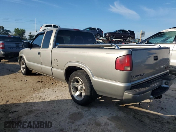 2003 GMC Sonoma SLS z VIN 1GTCS19X438152267, wystawiony jako Copart lot #73819614 z przebiegiem Nie podano mil oraz Szkoda całkowita • Salvage title. Historia ofert i sprzedaży dostępna na DreamBid. Obrazek 2.