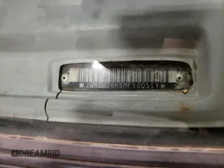 1991 GMC Suburban z VIN 1GKEV16K5MF500359, wystawiony jako Copart lot #81125224 z przebiegiem 177 181 mil mil oraz Tytuł czysty. Historia ofert i sprzedaży dostępna na DreamBid. Obrazek 13.
