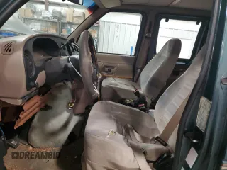 1997 Ford Econoline Commercial with VIN 1FDEE1460VHA15467, listed as a Copart auction lot 80615974 with 201,372 mi miles and Salvage Title. Bid and sale history available at carsss.com. Image 7.