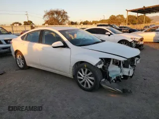 2011 Mazda Mazda6 i Touring with VIN 1YVHZ8CH9B5M02771, listed as a Copart auction lot 84483964 with 111,376 mi miles and Salvage Title. Bid and sale history available at carsss.com. Image 4.