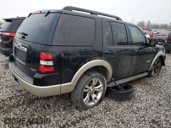 2008 Ford Explorer с VIN 1FMEU84868UA32265, выставлен на аукционе Copart как лот 80699754 с пробегом 103 440 миль миль и Списание • Salvage title. История ставок и продаж доступна на DreamBid. Изображение 3.