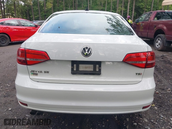 2015 Volkswagen Jetta SE with VIN 3VWD17AJ7FM292814, listed as a IAAI auction lot 42636431 with 105,416 mi miles and . Bid and sale history available at DreamBid. Image 16.