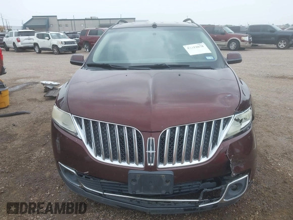 2012 Lincoln MKX z VIN 2LMDJ6JK8CBL08425, wystawiony jako IAAI lot #42312678 z przebiegiem 113 512 mil mil oraz . Historia ofert i sprzedaży dostępna na DreamBid. Obrazek 12.