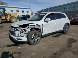 2023 Mitsubishi Outlander ES z VIN JA4ARUAU7PU005583, wystawiony jako Copart lot #86154244 z przebiegiem 33 833 mil mil oraz Szkoda całkowita • Salvage title. Historia ofert i sprzedaży dostępna na DreamBid. Obrazek 1.