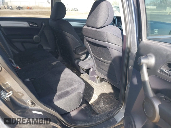 2011 Honda CR-V SE with VIN 5J6RE4H44BL048619, listed as a IAAI auction lot 41778585 with 181,454 mi miles. Bid and sale history available at carsss.com. Image 8.