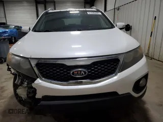 2011 Kia Sorento EX with VIN 5XYKUDA27BG146798, listed as a Copart auction lot 51446465 with 124,474 mi miles and Salvage Title. Bid and sale history available at carsss.com. Image 5.