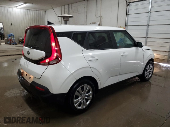 2020 Kia Soul S with VIN KNDJ23AU6L7054495, listed as a Copart auction lot 49627645 with 21,865 mi miles and Salvage Title. Bid and sale history available at carsss.com. Image 3.