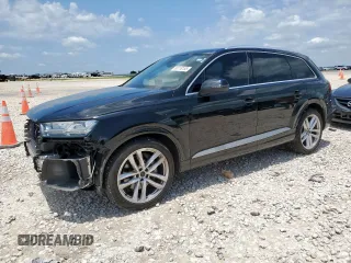 2017 Audi Q7 Prestige with VIN WA1VAAF79HD020632, listed as a Copart auction lot 60118155 with 144,250 mi miles and Salvage title. Bid and sale history available at DreamBid. Image 1.
