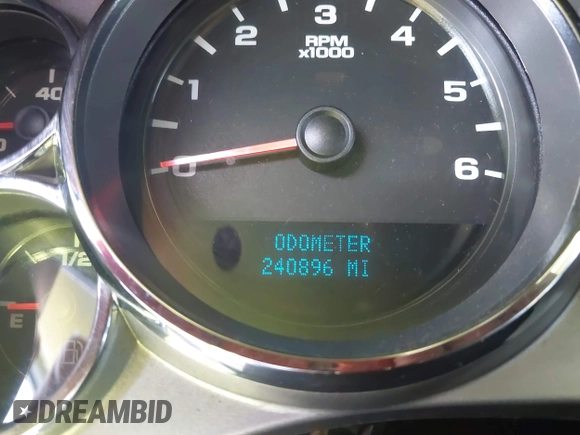 2010 Chevrolet Silverado 1500 LT with VIN 3GCRCSE07AG283691, listed as a IAAI auction lot 42036305 with 240,896 mi miles and . Bid and sale history available at DreamBid. Image 15.