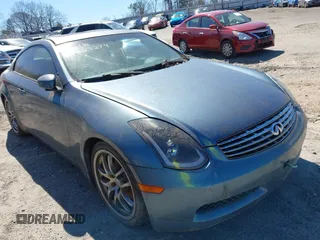 2005 Infiniti G35 Coupe with VIN JNKCV54E35M410131, listed as a IAAI auction lot 41823279 with 153,113 mi miles. Bid and sale history available at carsss.com. Image 1.