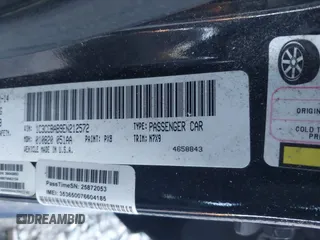 2014 Chrysler 200 LX with VIN 1C3CCBAB9EN212572, listed as a IAAI auction lot 41917356 with 194,755 mi miles. Bid and sale history available at carsss.com. Image 9.