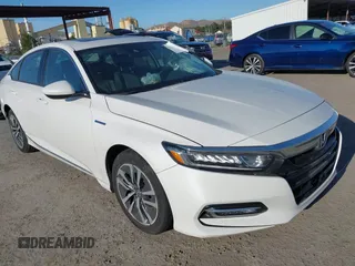 2019 Honda Accord EX z VIN 1HGCV3F42KA008240, wystawiony jako IAAI lot #42214381 z przebiegiem 33 360 mil mil oraz . Historia ofert i sprzedaży dostępna na DreamBid. Obrazek 1.