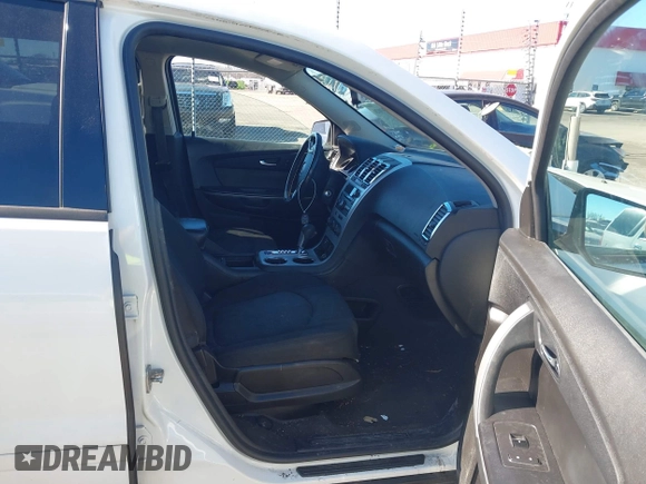 2012 GMC Acadia SL z VIN 1GKKVNED2CJ267131, wystawiony jako IAAI lot #41353020 z przebiegiem 212 173 mil mil oraz . Historia ofert i sprzedaży dostępna na DreamBid. Obrazek 5.