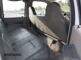 2010 Ford F-250 XL with VIN 1FTSW2BR0AEB16737, listed as a IAAI auction lot 37655253 with 71,416 mi miles and . Bid and sale history available at DreamBid. Image 8.