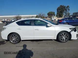 2019 Acura ILX Premium with VIN 19UDE2F72KA012362, listed as a IAAI auction lot 41449524 with 35,682 mi miles and . Bid and sale history available at DreamBid. Image 13.