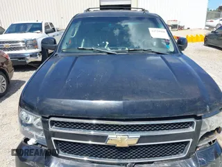 2008 Chevrolet Tahoe 1LT with VIN 1GNFC13098R125886, listed as a IAAI auction lot 42739949 with Not provided miles and . Bid and sale history available at DreamBid. Image 10.