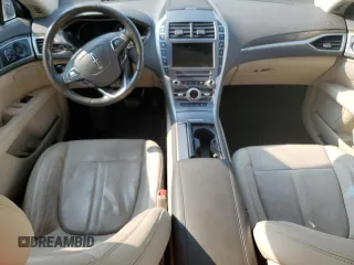 2019 Lincoln MKZ Reserve II z VIN 3LN6L5F90KR624965, wystawiony jako Copart lot #58148265 z przebiegiem 85 165 mil mil oraz Szkoda całkowita • Salvage title. Historia ofert i sprzedaży dostępna na DreamBid. Obrazek 8.