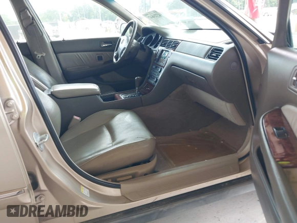 1999 Acura RL with VIN JH4KA9666XC008326, listed as a IAAI auction lot 42724647 with Not provided miles and . Bid and sale history available at DreamBid. Image 5.