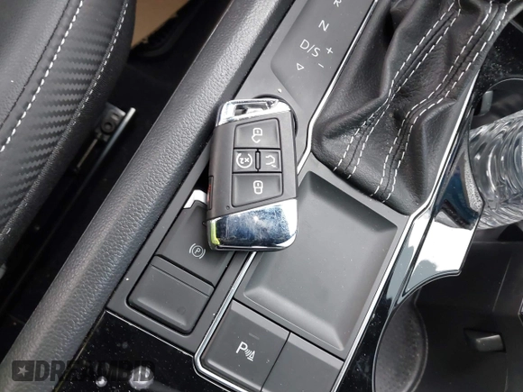 2023 Volkswagen Atlas SE с VIN 1V2JC2CA0PC204154, выставлен на аукционе IAAI как лот 41657187 с пробегом 22 624 миль миль и . История ставок и продаж доступна на DreamBid. Изображение 11.