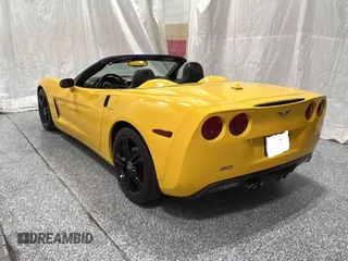 2005 Chevrolet Corvette with VIN 1G1YY34U755121170, listed as a Copart auction lot 57413505 with 77,002 mi miles and Clean title. Bid and sale history available at DreamBid. Image 3.