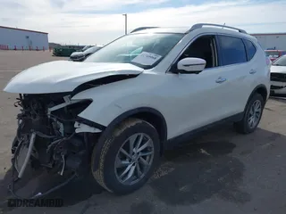 2015 Nissan Rogue SL with VIN 5N1AT2MV4FC792699, listed as a IAAI auction lot 41769068 with 108,718 mi miles. Bid and sale history available at carsss.com. Image 18.