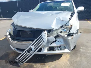 2008 Toyota Avalon XL with VIN 4T1BK36B48U312044, listed as a IAAI auction lot 40394391 with 197,886 mi miles. Bid and sale history available at carsss.com. Image 6.
