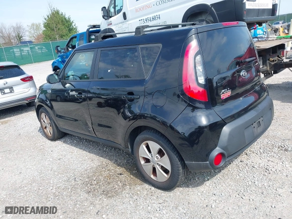 2015 Kia Soul with VIN KNDJN2A24F7800804, listed as a IAAI auction lot 42038038 with 241,667 mi miles. Bid and sale history available at carsss.com. Image 3.