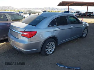 2013 Chrysler 200 Touring with VIN 1C3CCBBB3DN672274, listed as a IAAI auction lot 41870482 with 148,887 mi miles. Bid and sale history available at carsss.com. Image 4.