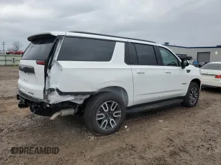 2024 GMC Yukon XL AT4 with VIN 1GKS2HKD7RR142067, listed as a Copart auction lot 80319754 with 9,348 mi miles and Salvage Title. Bid and sale history available at carsss.com. Image 3.