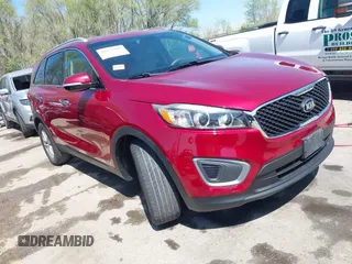 2017 Kia Sorento LX z VIN 5XYPGDA54HG191973, wystawiony jako IAAI lot #41955985 z przebiegiem 133 882 mil mil oraz . Historia ofert i sprzedaży dostępna na DreamBid. Obrazek 1.