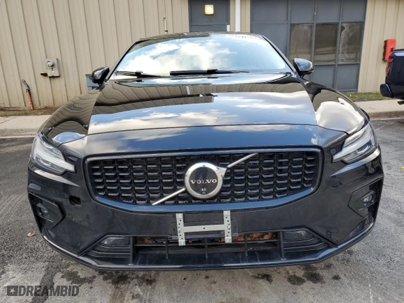 2024 Volvo S60 Plus Dark Theme with VIN 7JRL12TL6RG324992, listed as a Copart auction lot 48107385 with 15,812 mi miles and Clean Title. Bid and sale history available at carsss.com. Image 5.