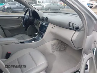 2006 Mercedes-Benz C 230 Sport with VIN WDBRF52H46F820303, listed as a IAAI auction lot 41715195 with 188,391 mi miles and . Bid and sale history available at carsss.com. Image 5.