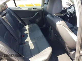 2015 Volkswagen Jetta SE с VIN 3VWD17AJ5FM214385, выставлен на аукционе IAAI как лот 42337460 с пробегом 99 625 миль миль и . История ставок и продаж доступна на DreamBid. Изображение 8.