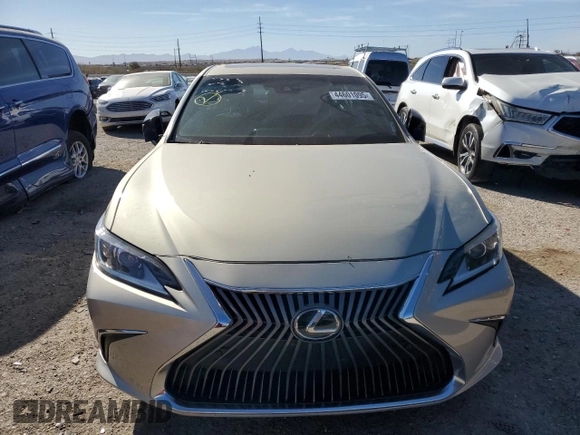 2020 Lexus ES with VIN 58ADZ1B19LU080435, listed as a Copart auction lot 44601095 with 84,278 mi miles and Salvage Title. Bid and sale history available at carsss.com. Image 5.