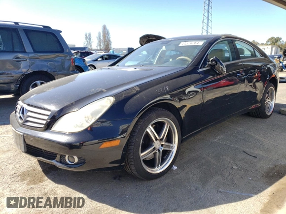 2007 Mercedes-Benz CLS-Class 5.5L with VIN WDDDJ72X17A080839, listed as a Copart auction lot 44574264 with 126,234 mi miles and Salvage Title. Bid and sale history available at carsss.com. Image 1.
