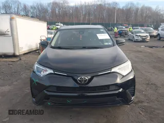 2018 Toyota RAV4 LE with VIN 2T3BFREVXJW711993, listed as a IAAI auction lot 41904430 with 190,191 mi miles. Bid and sale history available at carsss.com. Image 12.
