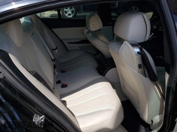 2014 BMW 6 Series 640i z VIN WBA6A0C5XED317733, wystawiony jako Copart lot #51289785 z przebiegiem 120 455 mil mil oraz Szkoda całkowita • Salvage title. Historia ofert i sprzedaży dostępna na DreamBid. Obrazek 10.